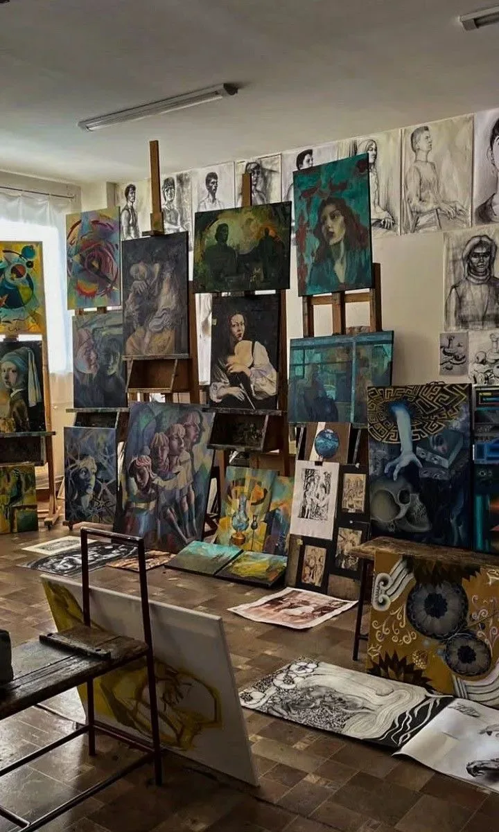 Почему ДШИ — это не «кружок по рисованию», а место, где меняется жизнь? 🎨🎶