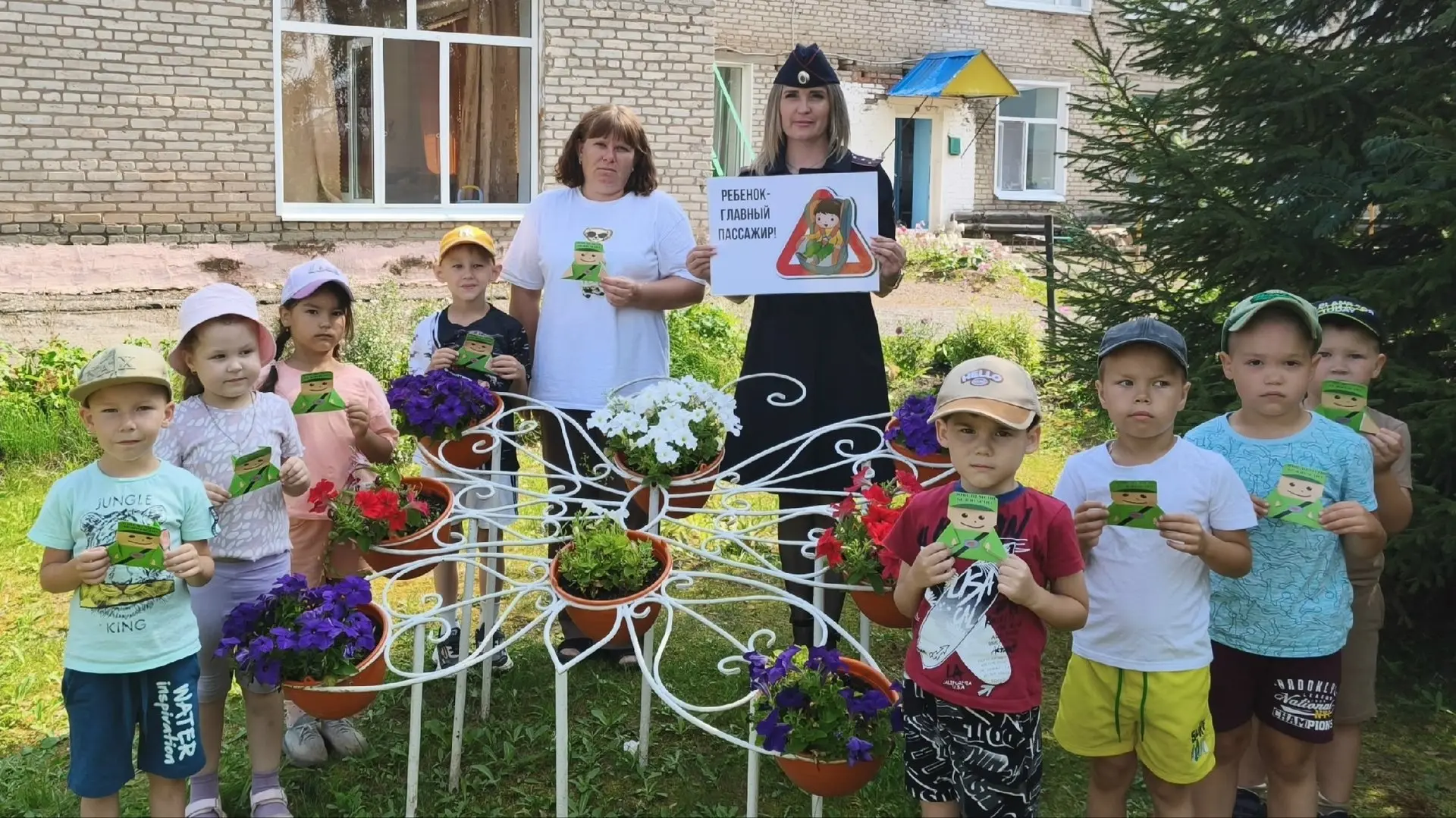 👮‍♀️👮‍♂️🚔  В рамках недели безопасности «Пассажир №1» сотрудники Госавтоинспекции по Бирскому рай