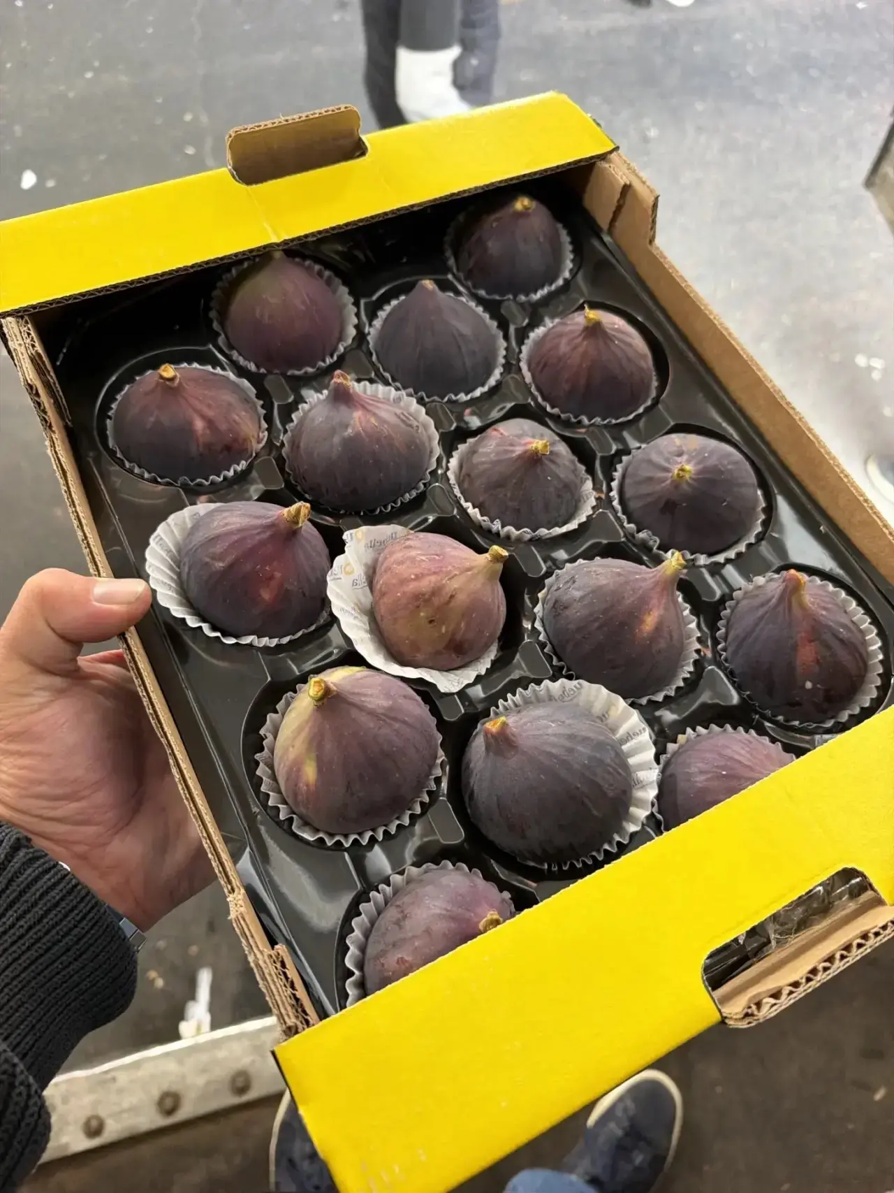 Дорогие друзья, ждём всех в ПЯТНИЦУ с 11:00 до 20:00! 🍎🍇