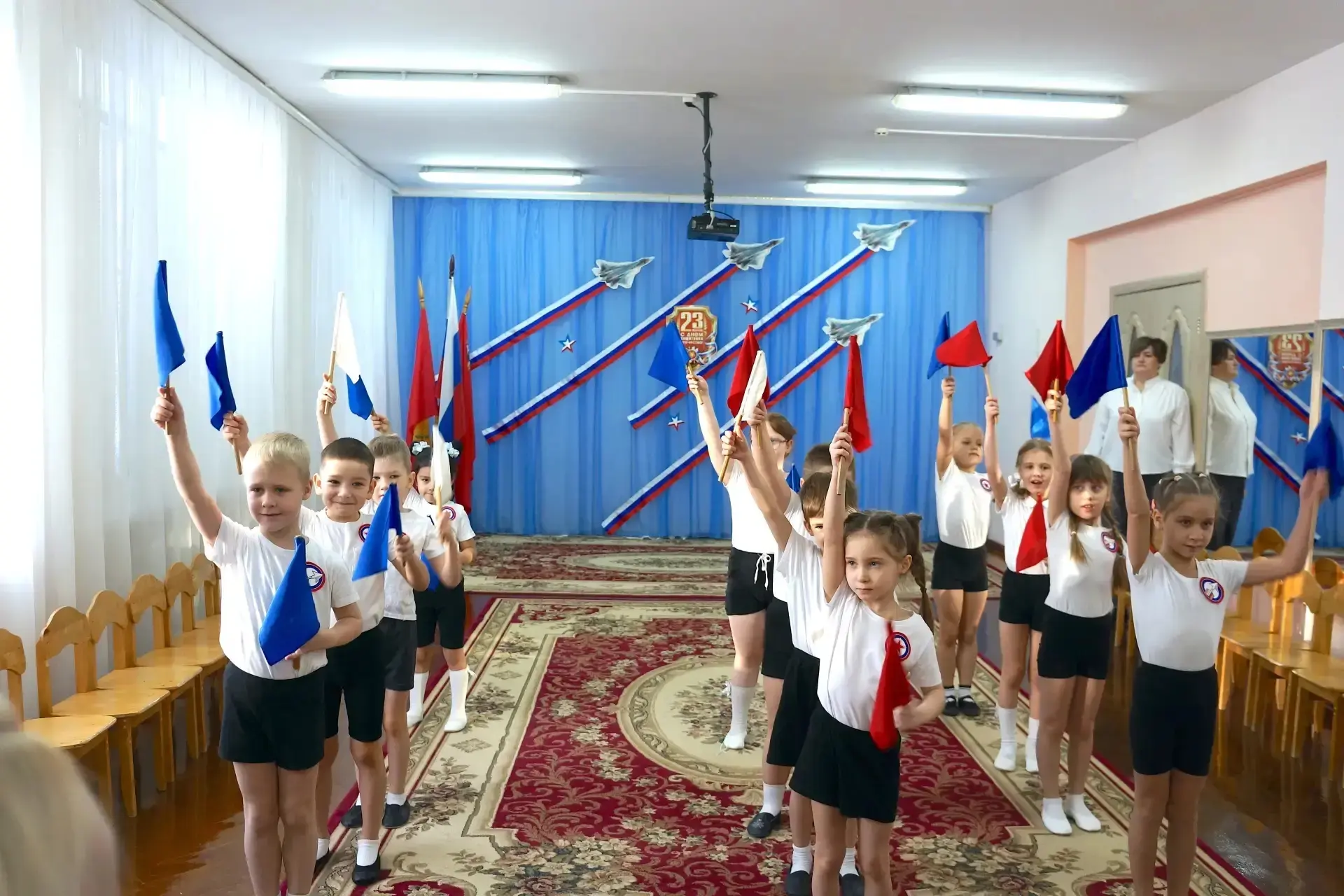 В рамках регионального проекта "Предшкола: стандарт детского сада" на тематической неделе "Театр дет