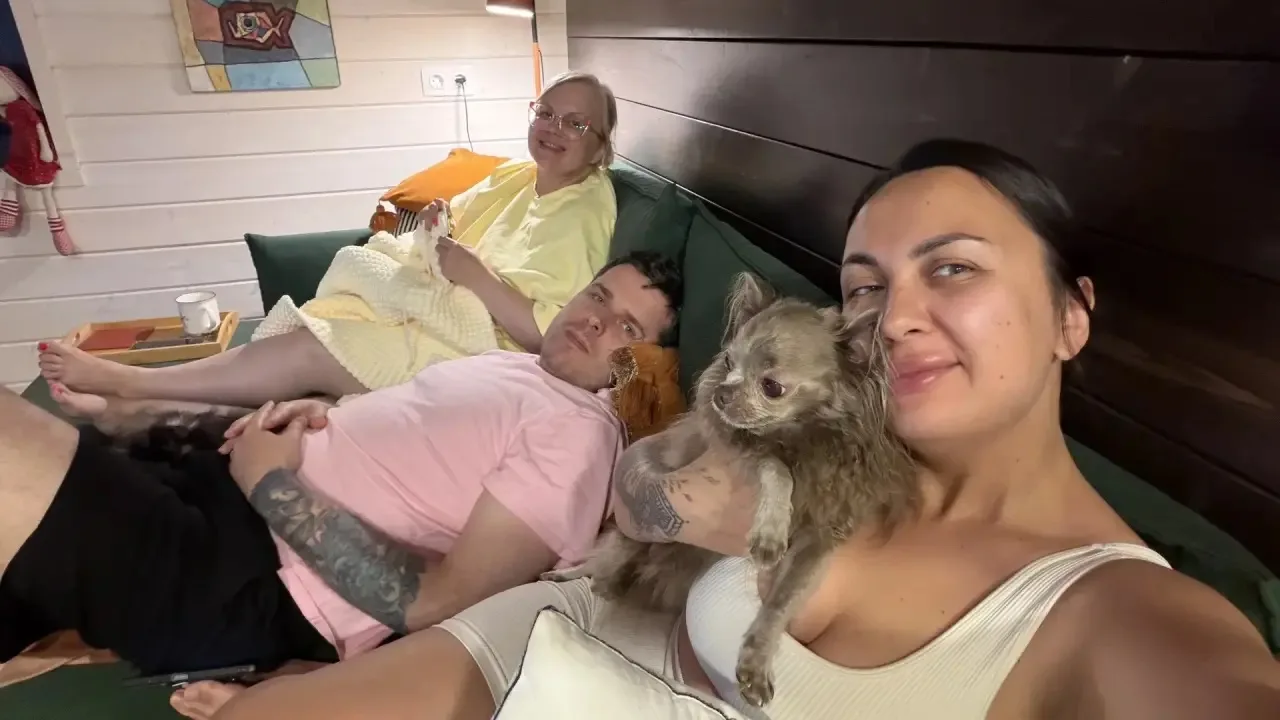 Рома с Беней приехали, мы поужинали и отдыхаем) Делимся впечатлениями и новостями за два дня😋