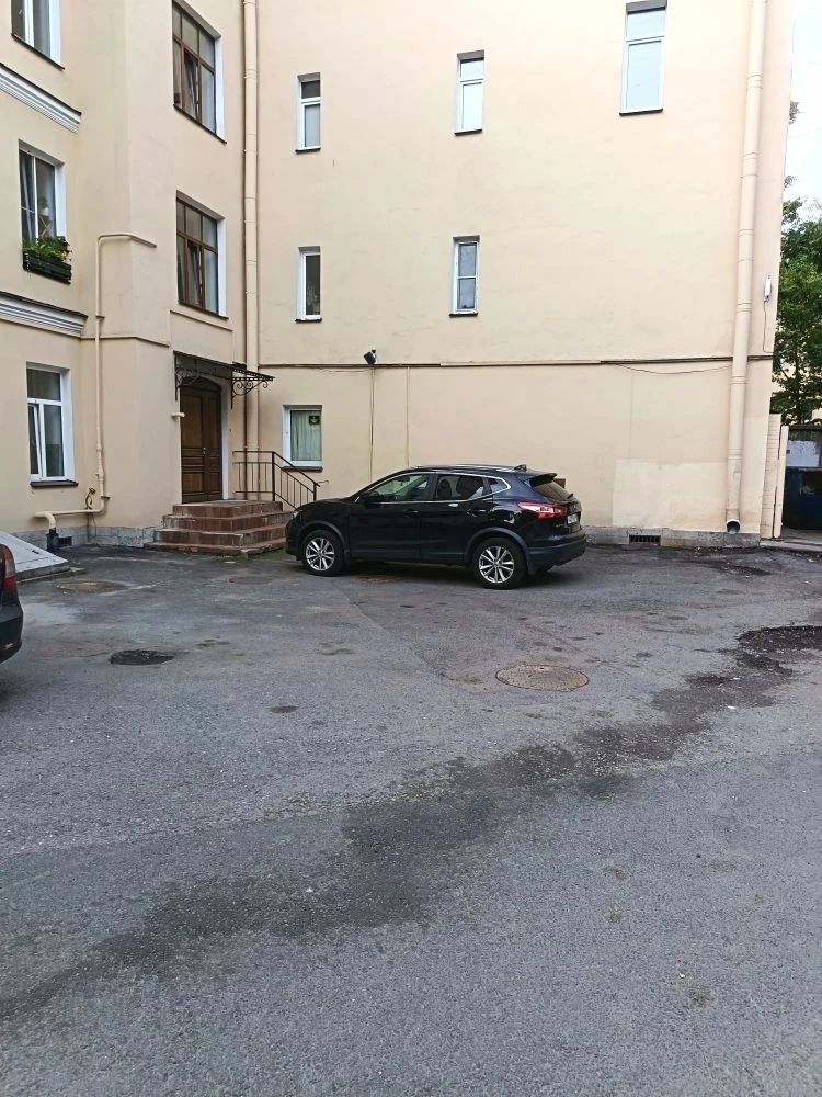 Уборка дворовой территории