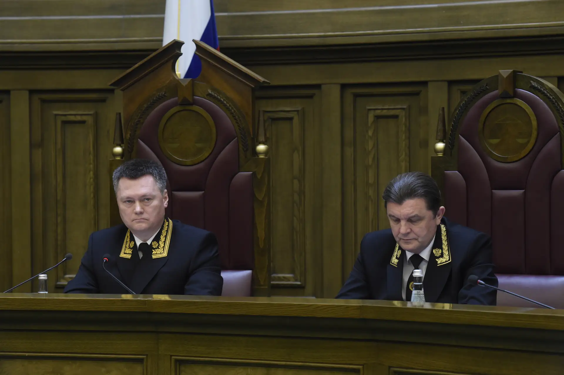 Предметом хищения могут быть не только вещи, но и цифровые рубли, права и валюта, уточн...