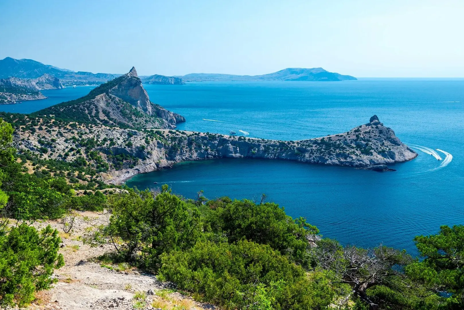 Спрос на отдых в Крыму: всего неделю назад данные TravelLine показывали снижение числа новых брониро