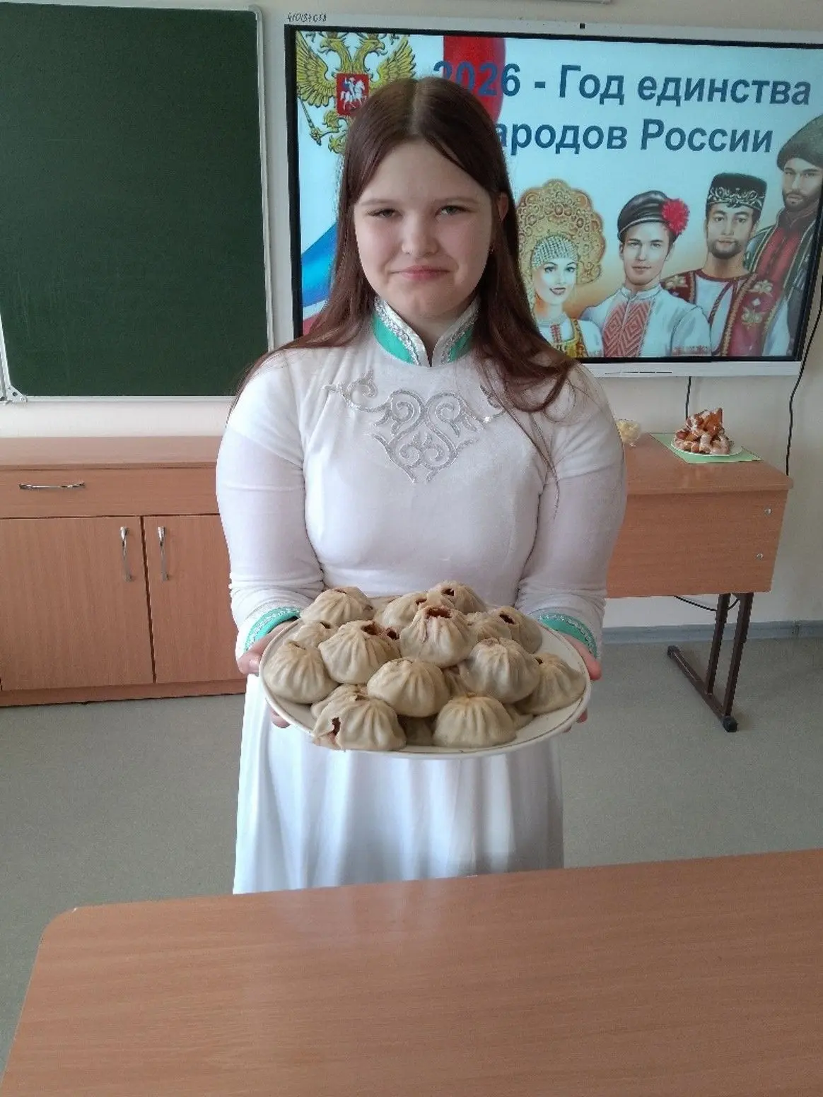 «В единстве народа – сила страны»: проект 8 «М» класса о главном богатстве России 🇷🇺

2026 год объ
