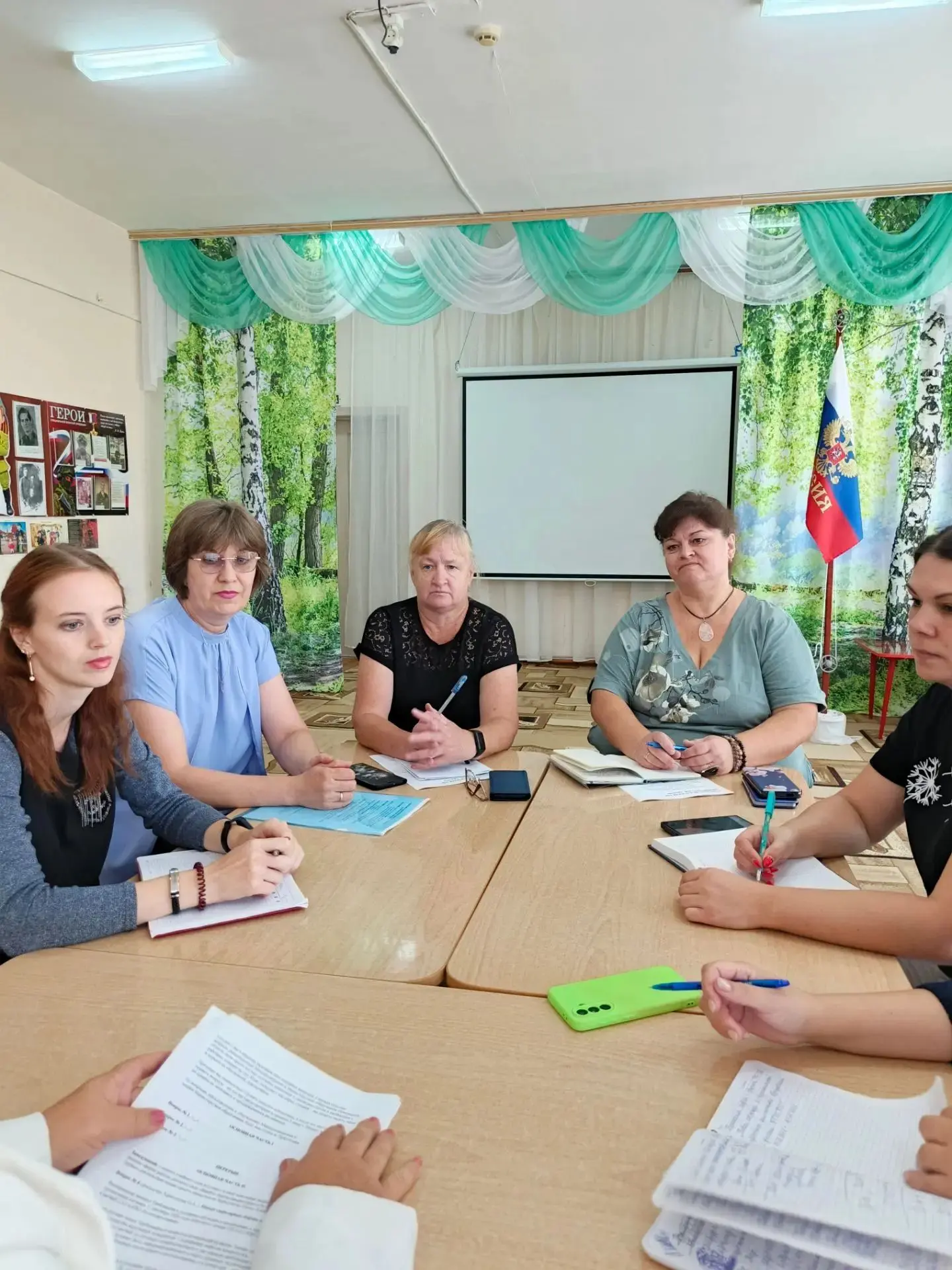 Сегодня, 28 августа, в нашем саду состоялся  установочный педагогический совет, посвящё...