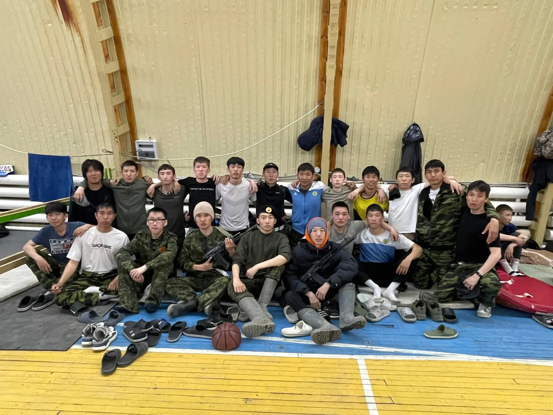 Учебно-полевые (или военно-полевые) сборы для учащихся 10-х классов — это практические занятия в рам