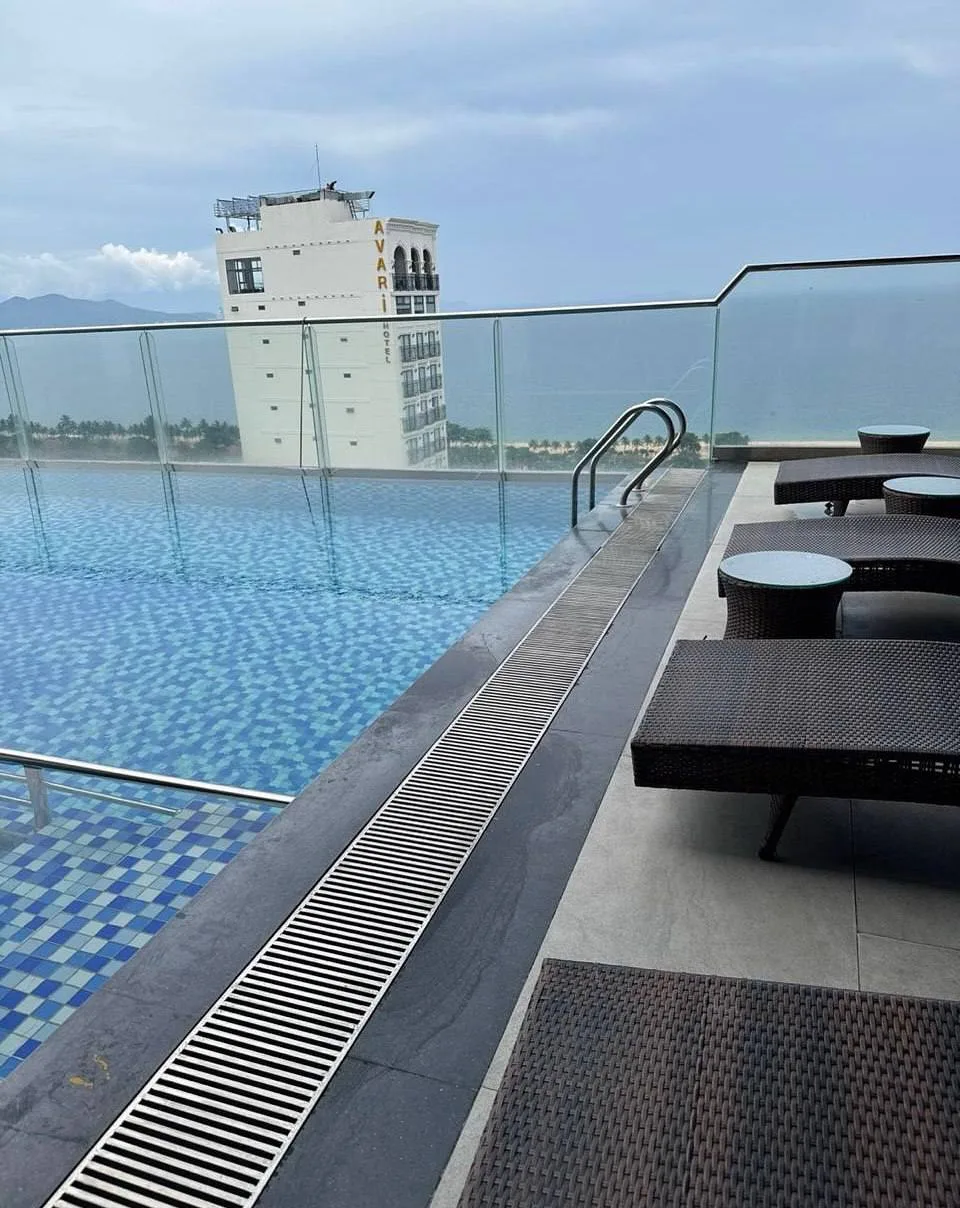 🏙️ Miracle Luxury Hotel 4* (Нячанг) — Комфорт в центре Вьетнама! 🇻🇳