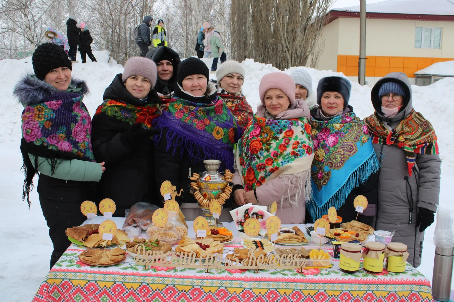 ☀️Подходи честной народ
