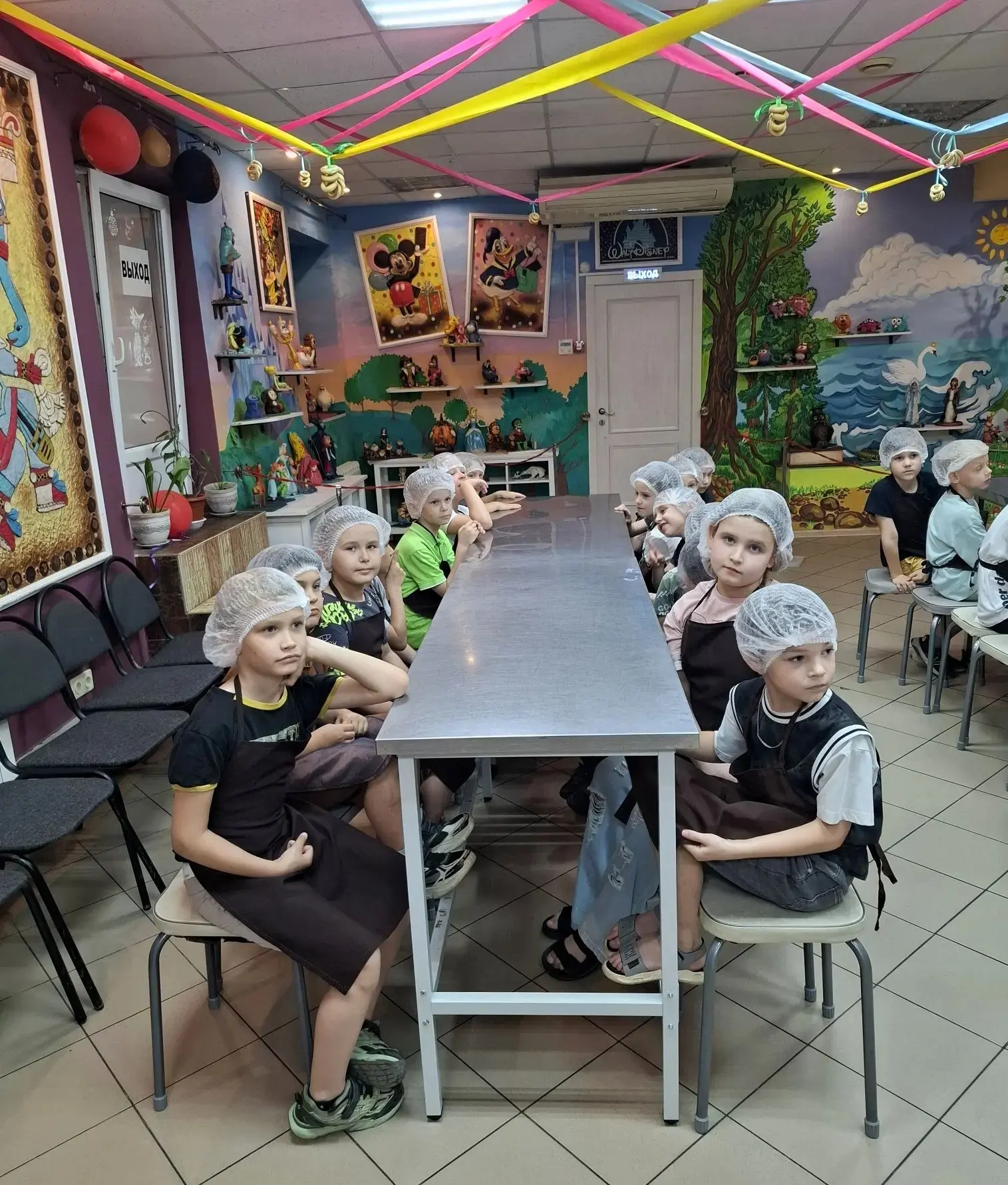 Вот и подходит к концу еще один учебный год. Первыми к финишу пришли первоклассники. Этот год для ни