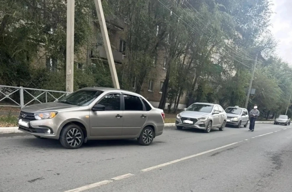 В Гае на пешеходном переходе сбили мужчину