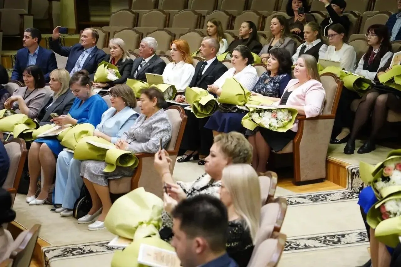 Заслуженные награды вручили победителям регионального и призерам заключительного этапов...