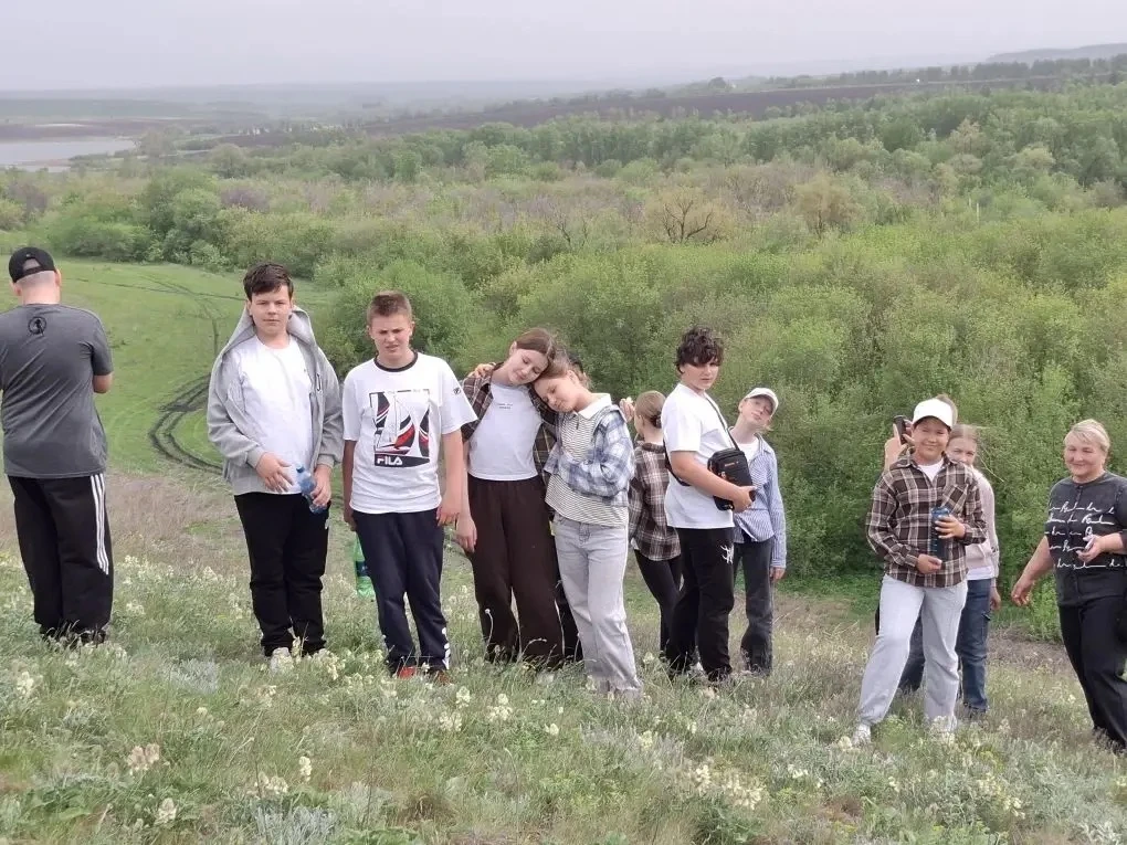 ✨Удивительное и прекрасное совсем рядом!   15 мая ученики 6 «А» класса вместе с родителями отправили