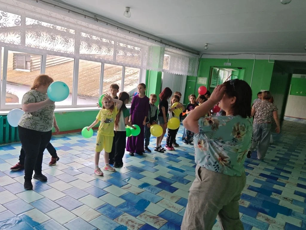 🌟 Пришкольный лагерь «Солнышко» живёт полной жизнью!

Сегодня в лагере прошла зажигательная игровая