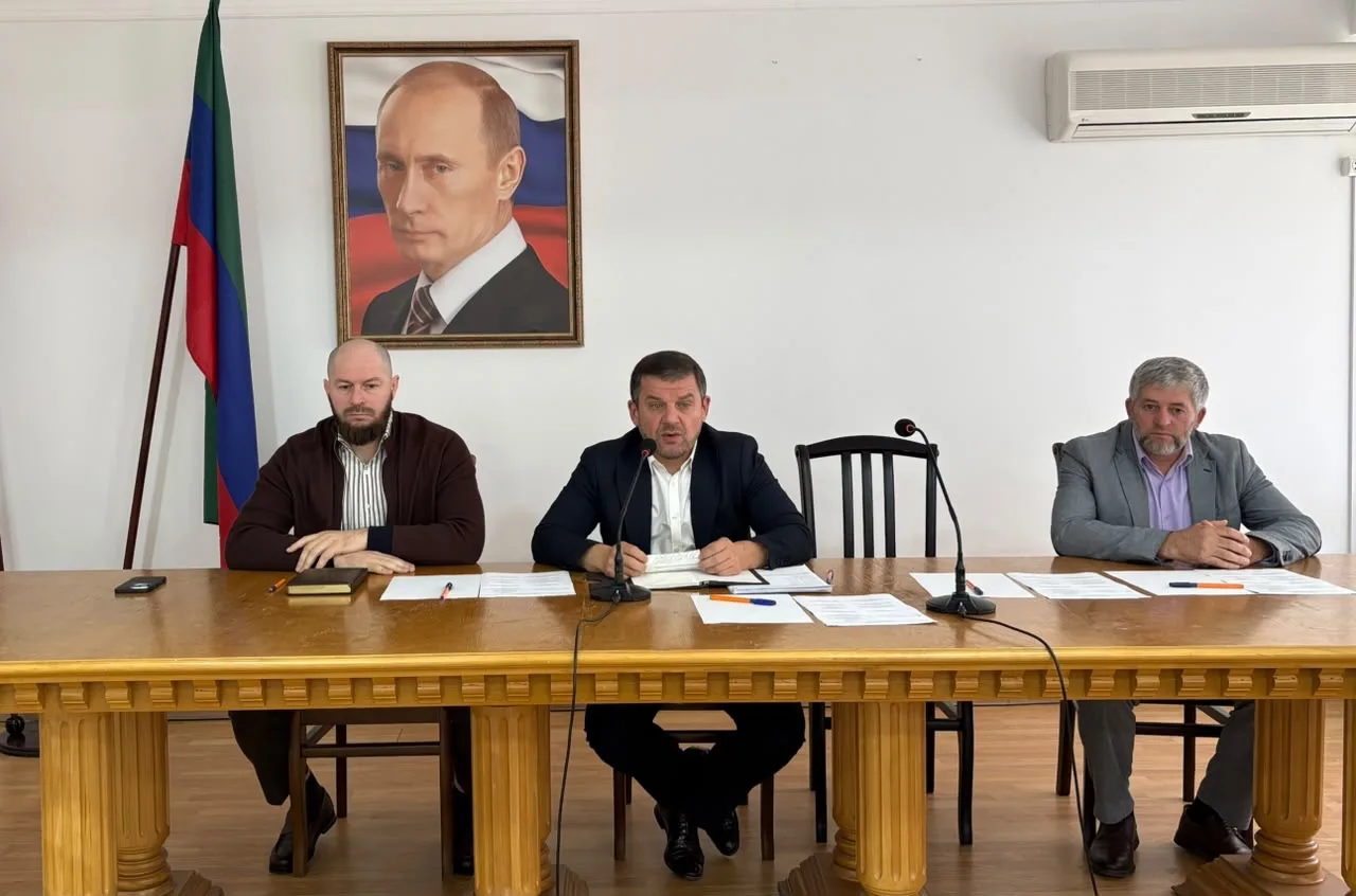 В Унцукульском районе обсудили ключевые вопросы развития образования