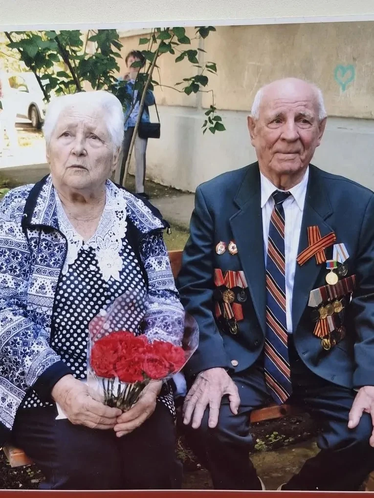 🎉 Сегодня особенный день: своё 100‑летие отмечает Алешин Пётр Стефанович — ветеран Великой Отечеств