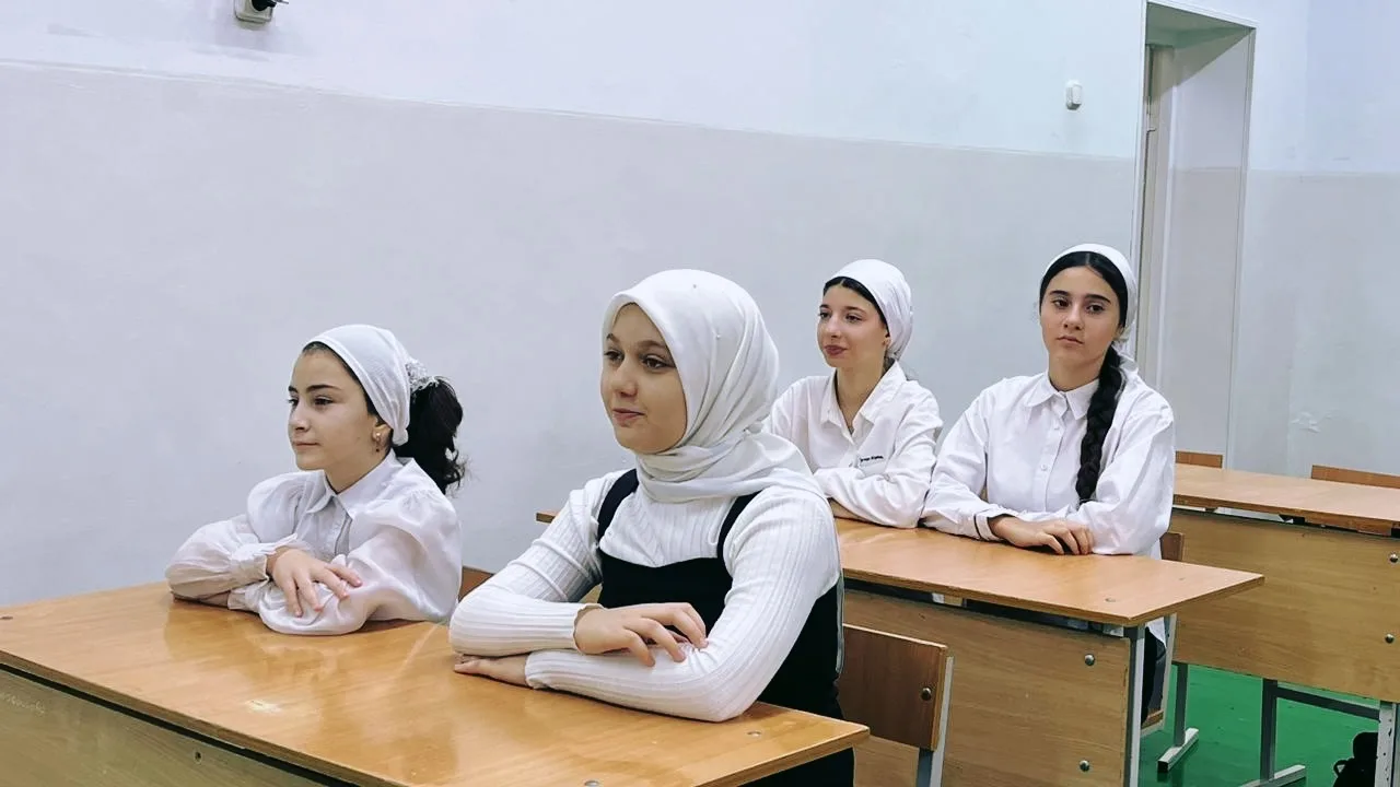 В нашей школе прошло занятие  «Разговоры о важном» на тему  «Что говорит совесть?». Цель данного мер