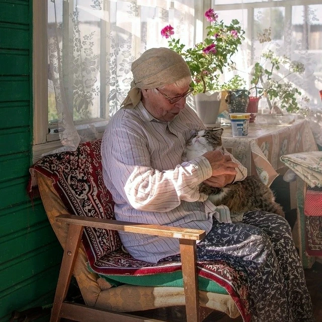 Баба Таня уже сто раз пожалела о том, что сотворила.   Однажды, находясь в приподнятом настроении (п
