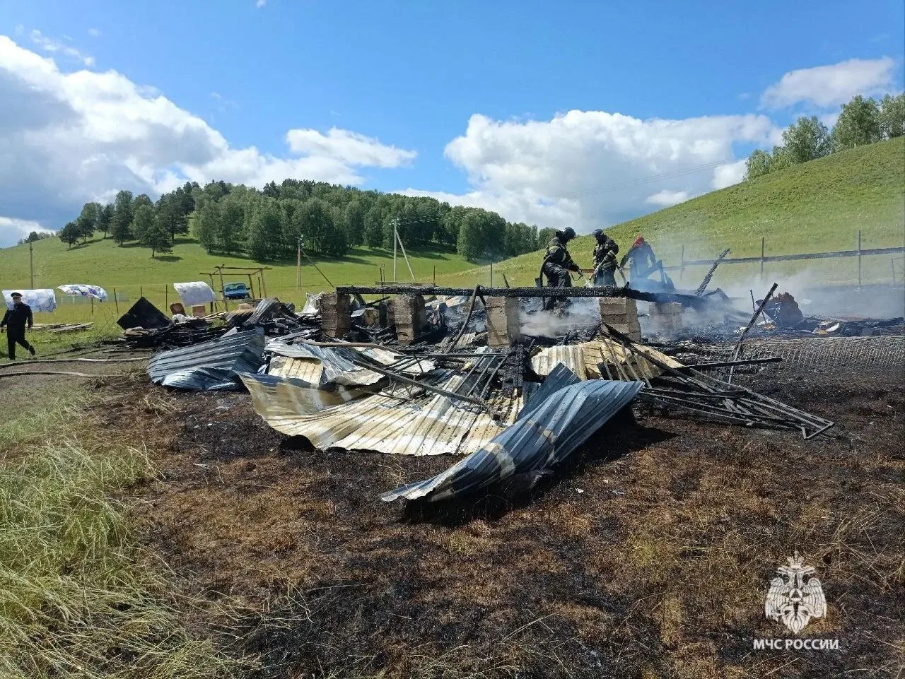 ⚠️😔 Трое детей погибли при пожаре