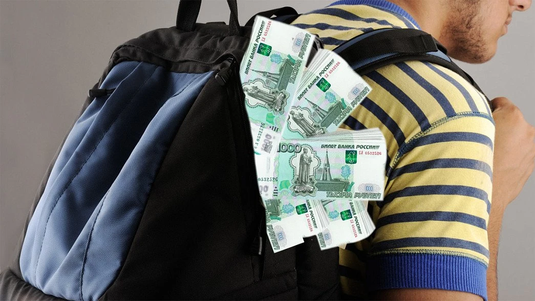 В Мариуполе 19-летний парень помог мошенникам обокрасть пенсионеров на 3 500 000 рублей

Как сообщае