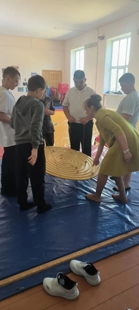 В ЦКДКаменецкий встречаем выпускников - 2026. Замечательно, когда участвуют и дети, и родители, и лю