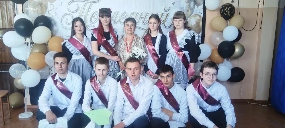 🔔 Последний звонок — начало большого пути!