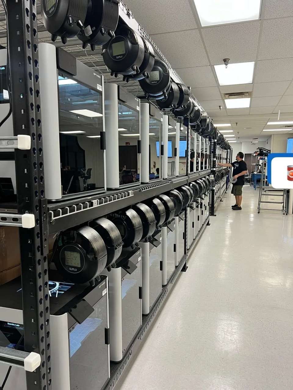 Компания Koobz использует Bambu Lab H2D для масштабирования производства обуви с помощью 3D-печати �