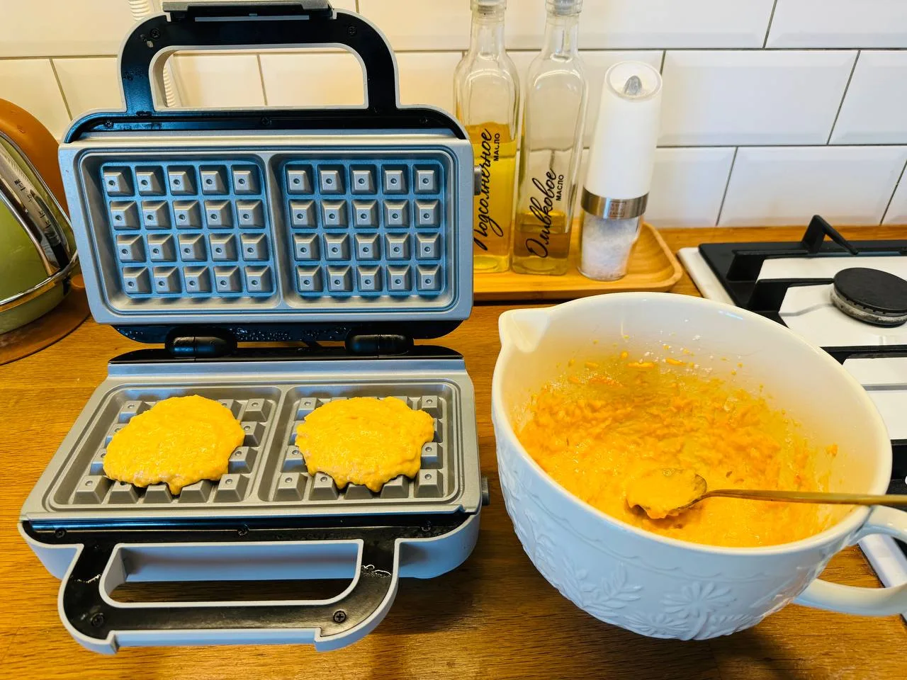 Недавно готовила тыквенные вафли. 😍🧇 Получились невероятно нежные и ароматные! 🥰  Рецепт   - Тыква 2