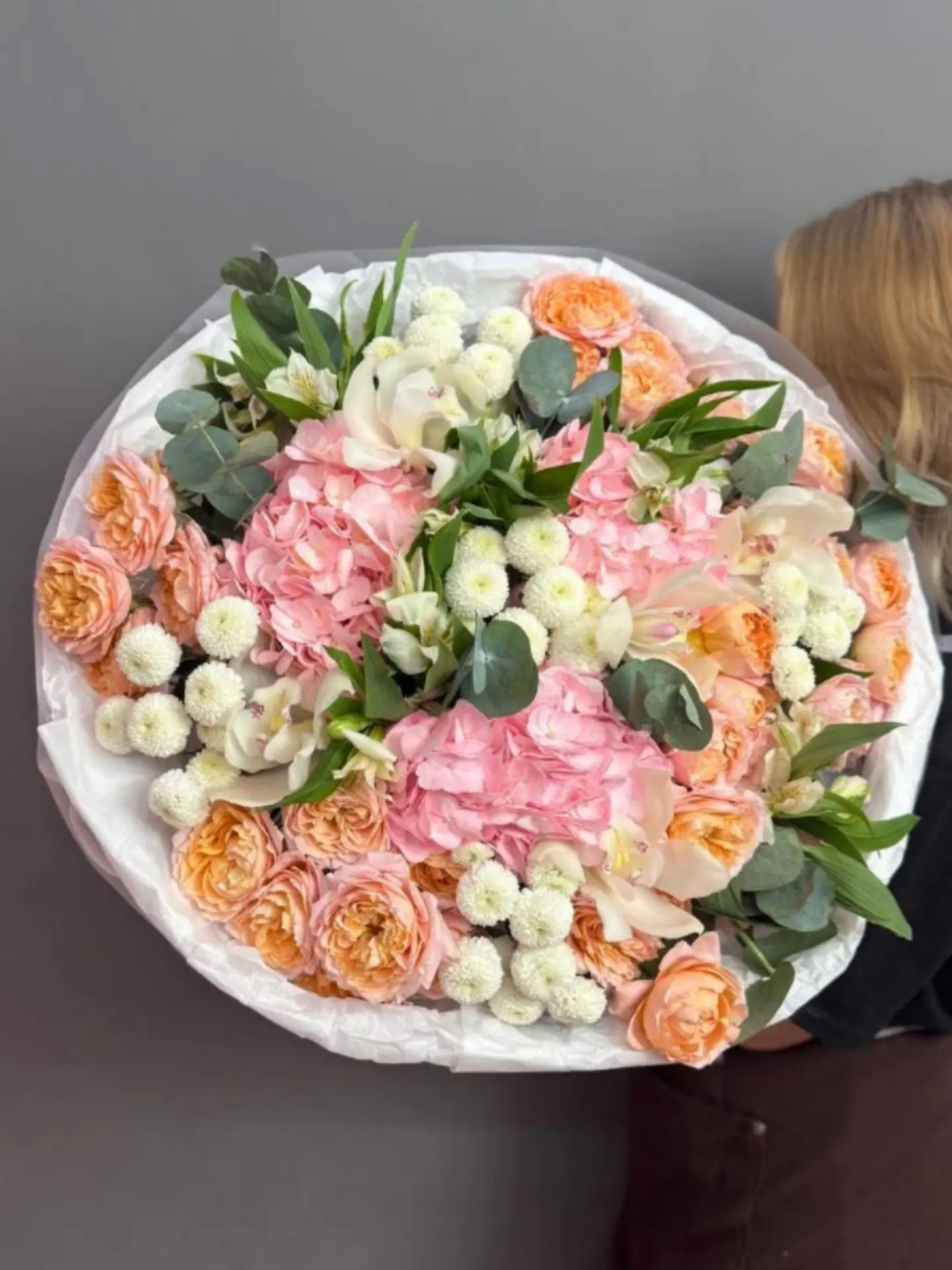 💕Букет-гигант в нежной гамме