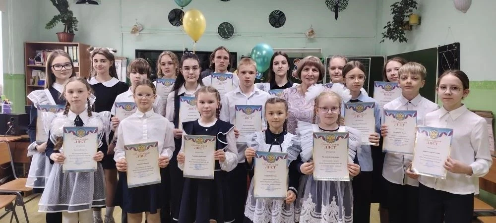 ✨«Сгорая сам, зажигай других!» — традиционный слёт отличников в нашей школе! 22 мая в н...