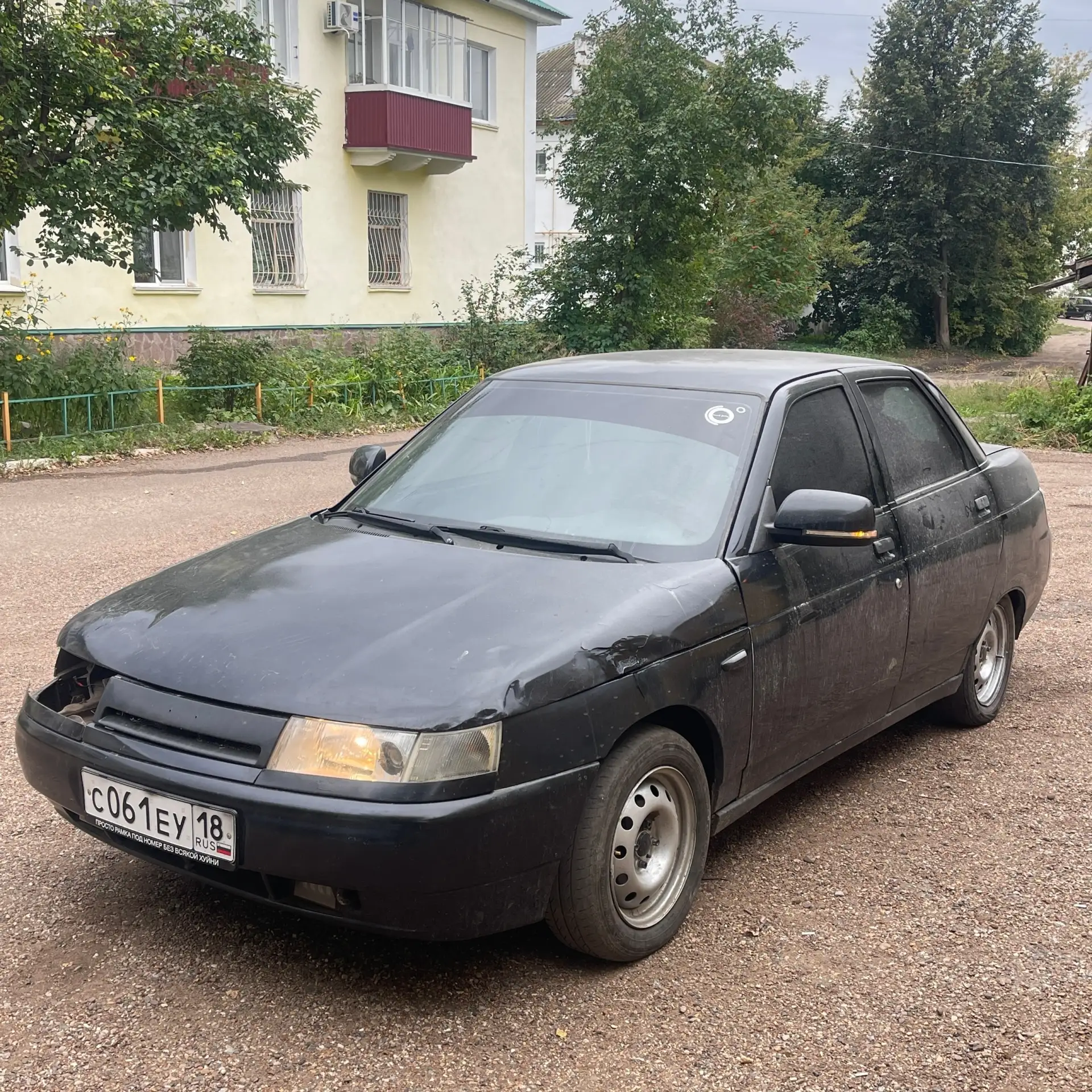 Продам черную бедолагу 2006 года выпуска.