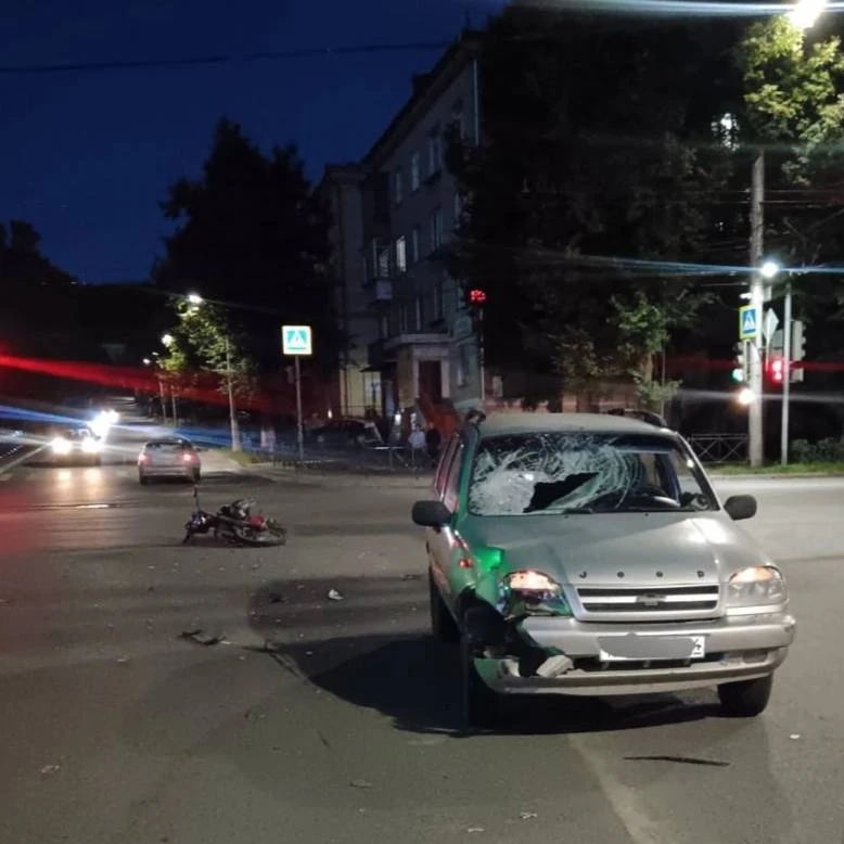 🚓 Зелёный сигнал светофора не уберёг от столкновения: вечером 1 сентября на проспекте ...