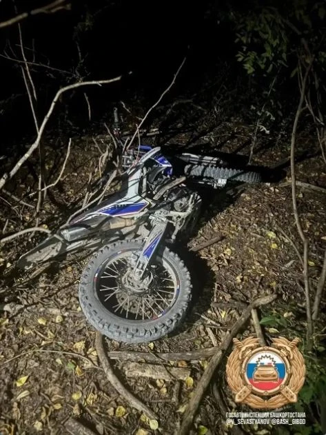 В Туймазинском районе 16-летний водитель питбайка насмерть сбил подростка и скрылся с м...