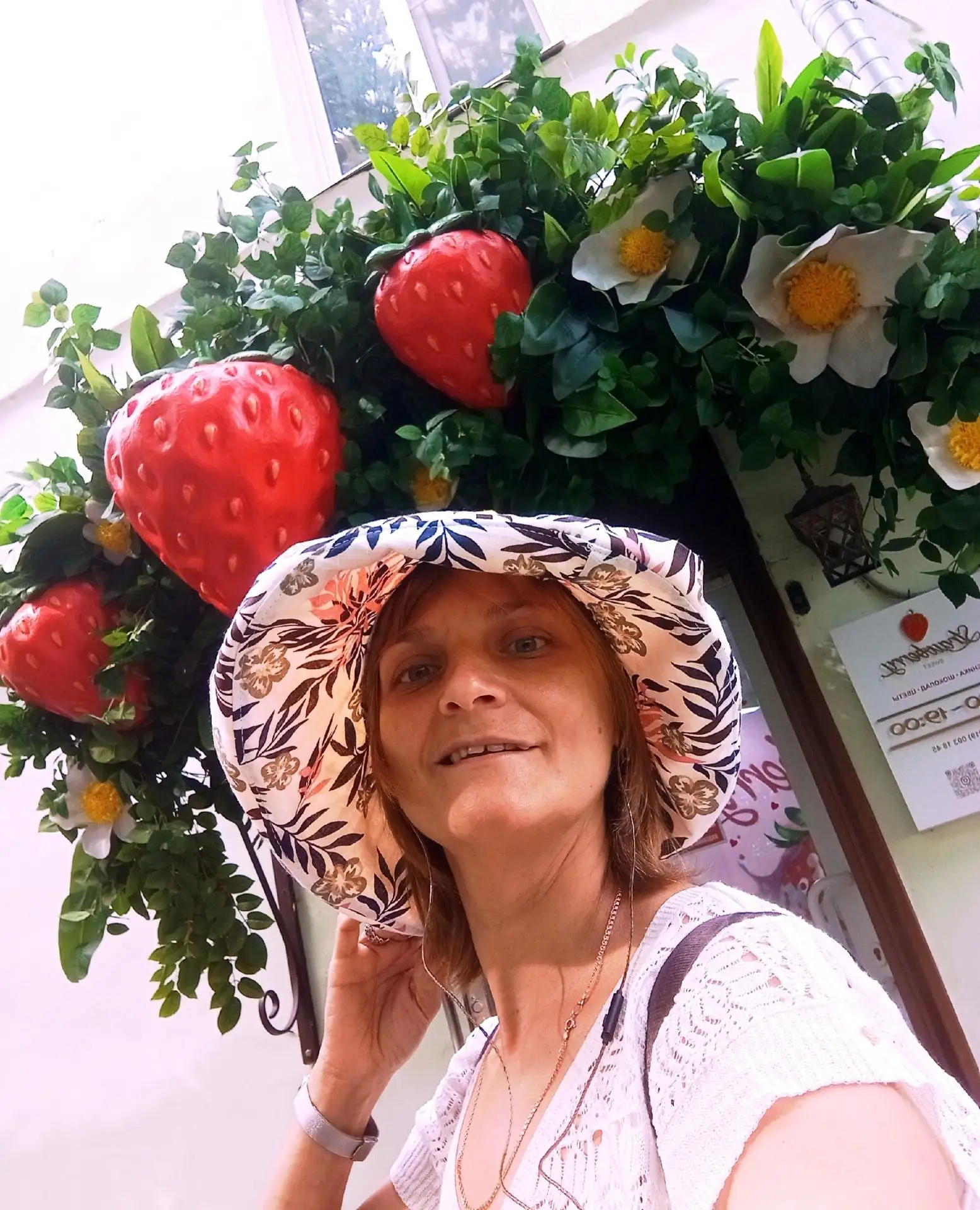 🎉Знакомьтесь: Нелли Крючина — участница выставки "Вдохновленные городом"