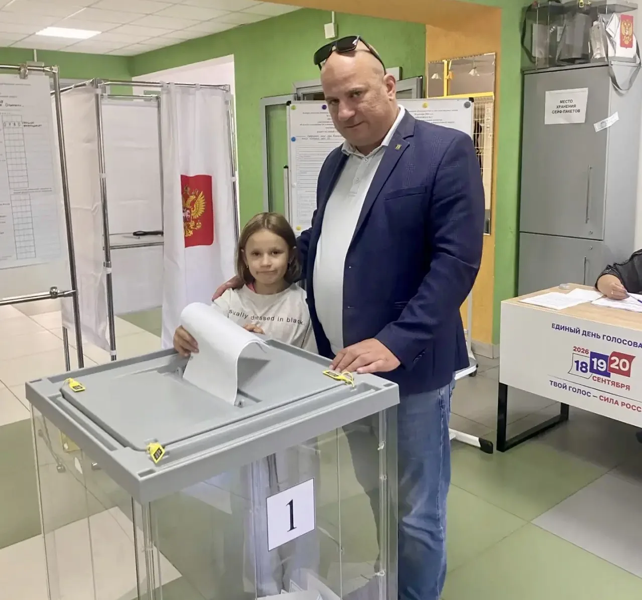 Депутат Совета депутатов Липецкого округа Олег Жданов исполнил свой гражданский долг и ...
