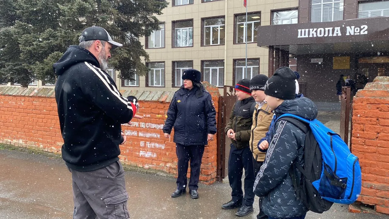 Это замечательная инициатива! Родительский патруль МБОУСОШ 1с.Эльхотово в сочетании с р...