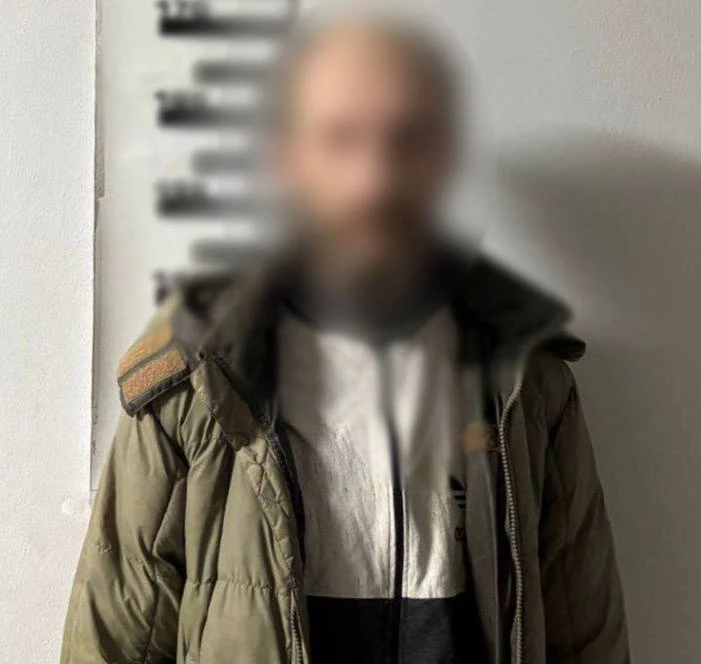 В Киеве произошёл инцидент с метадоном в суде

Во время судебного заседания мужчина попытался переда