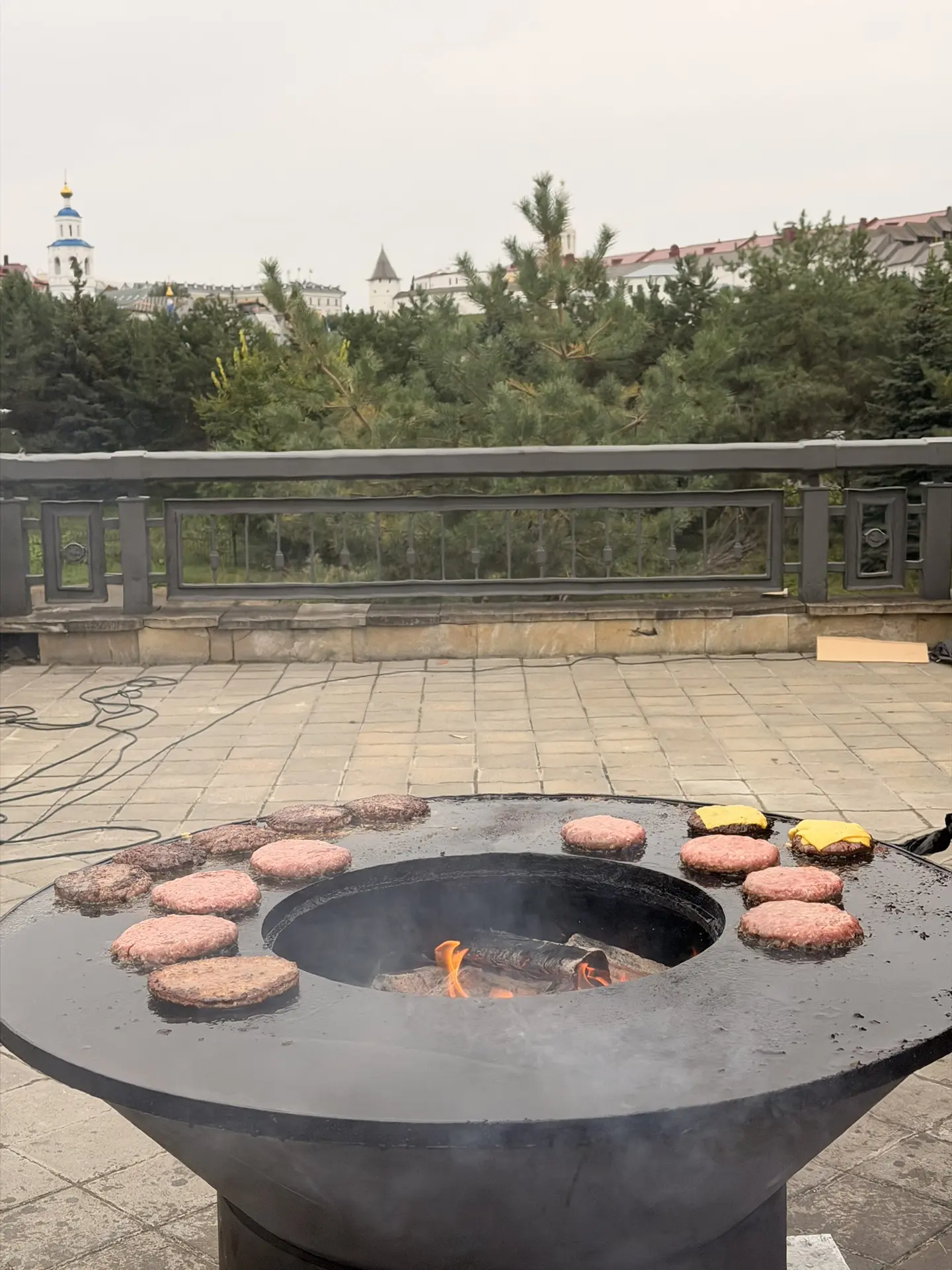Прямо сейчас на Кремлевской набережной проходит «Вкусы Казани»❤️❤️