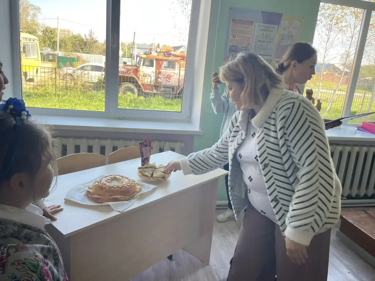 23 сентября коридоры нашей школы наполнились музыкой десятков народов! Мы провели конку...