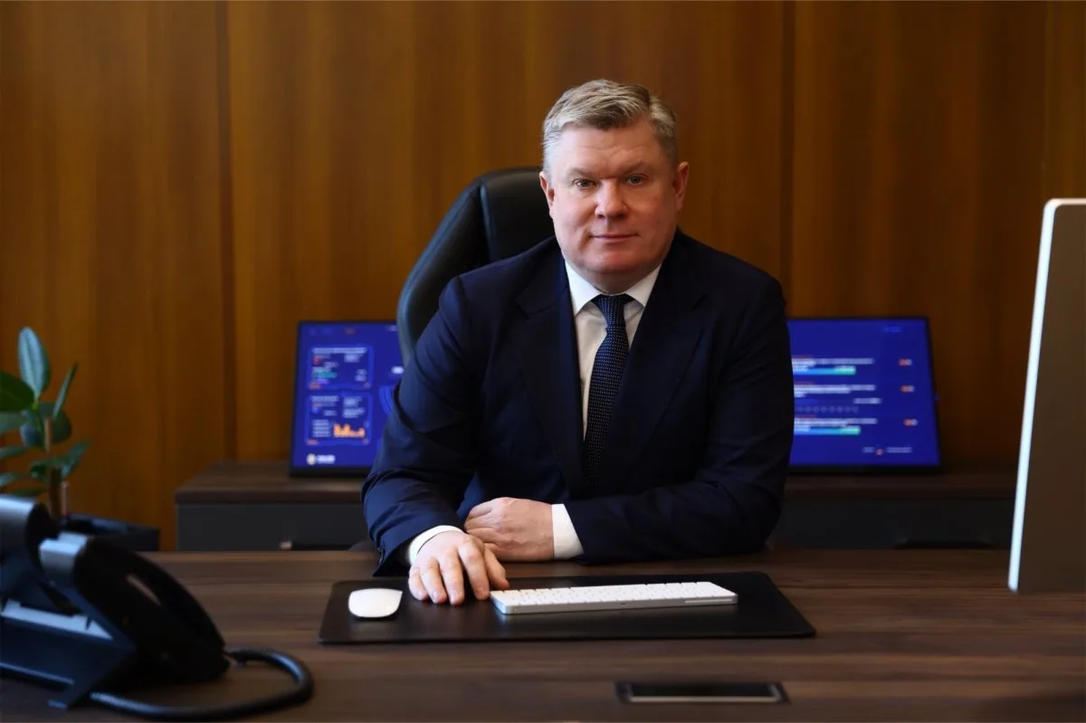 Поздравление ректора РЭУ им. Г.В. Плеханова Ивана Лобанова с Днём России