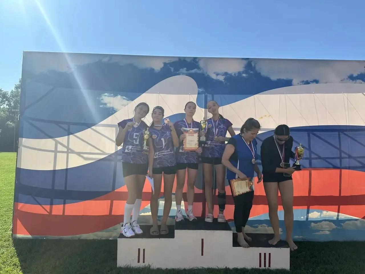 🥇🏐 Золотой дубль наших девушек на Дне физкультурника!