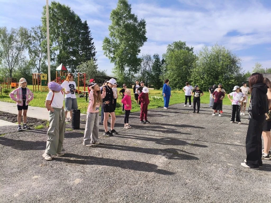 🌞 Наш второй день в лагере!