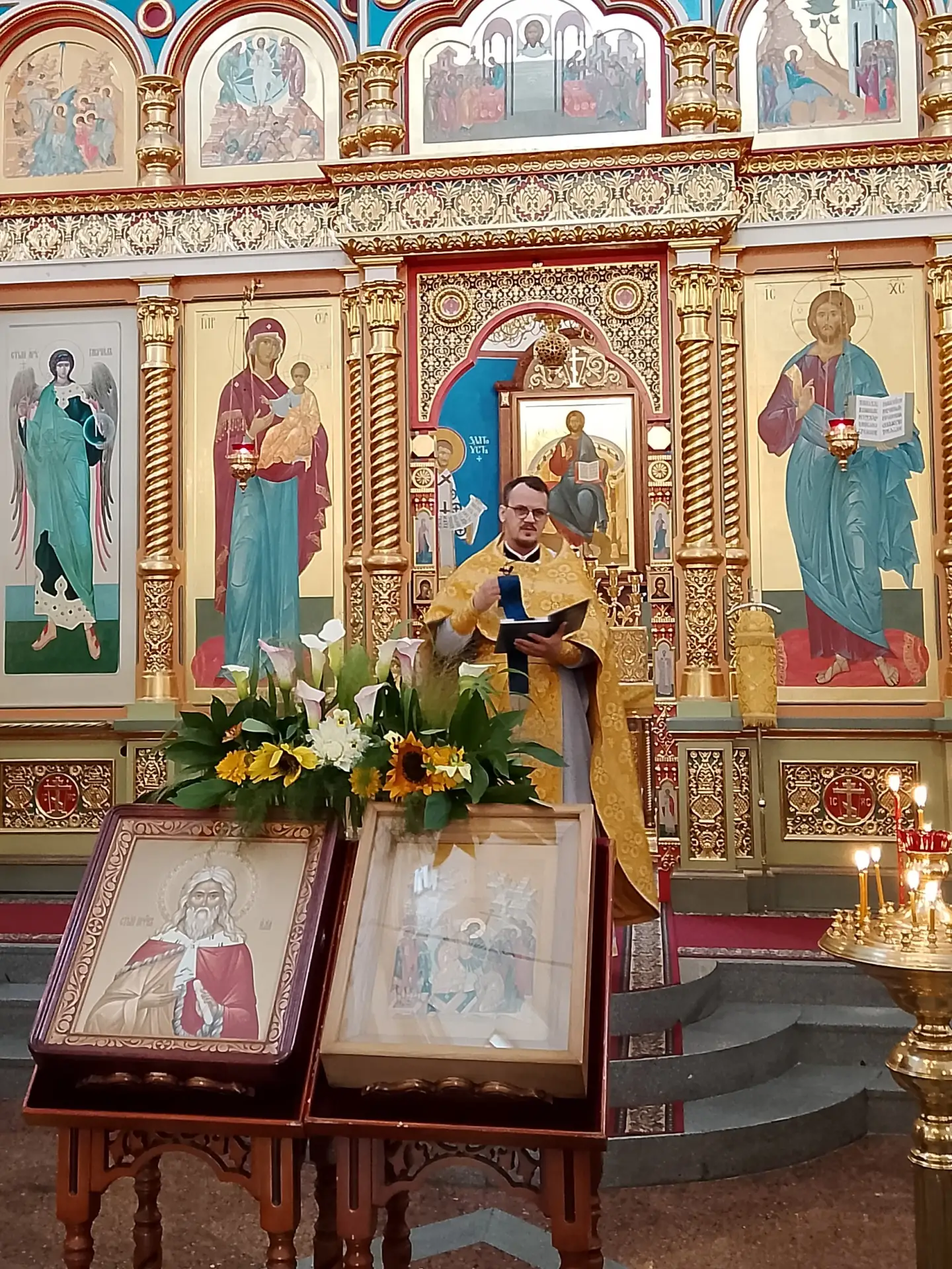 В минувшее воскресенье в храме состоялось торжественное богослужение в память пророка И...