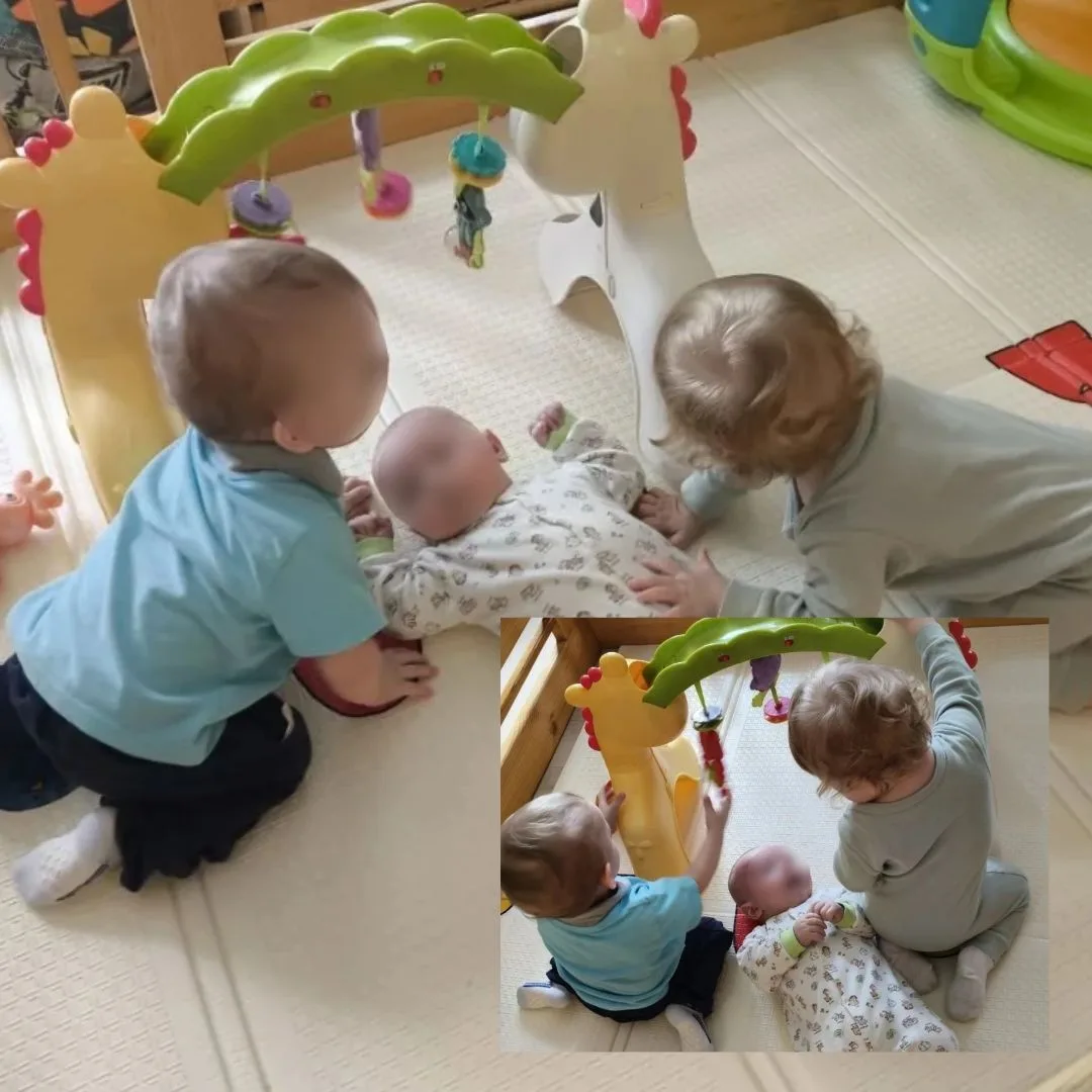 ❤️ Старшие заботятся о младших: теплота общения в Елецком Доме Ребёнка ❤️   👶