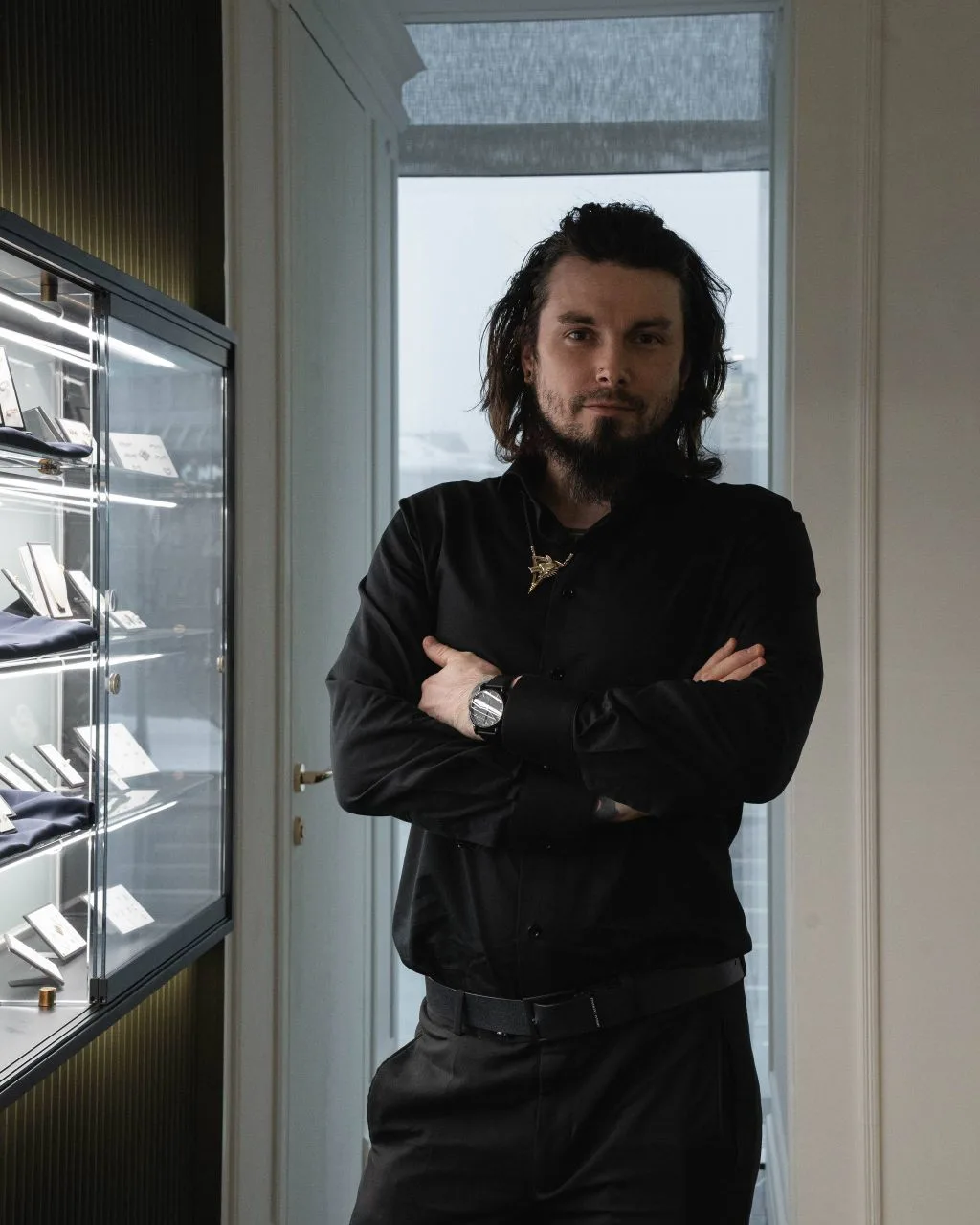Арсений Андерссон

💫 Заговорил на испанском, ни разу не занимавшись с учителем. 
💫 Выжил при столк