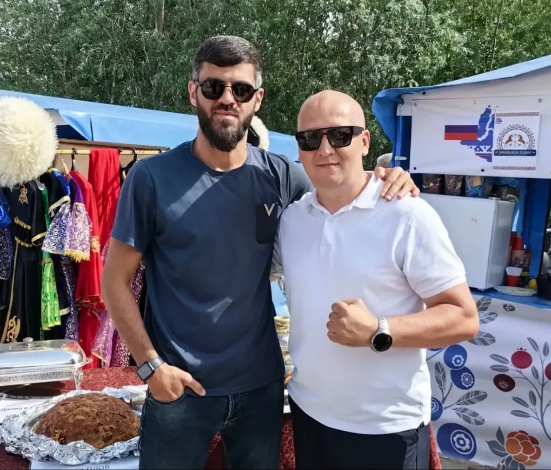 Гастрономический тур, не выезжая из Нового Уренгоя!

Сегодня на нашем этнофестивале я понял одну вещ