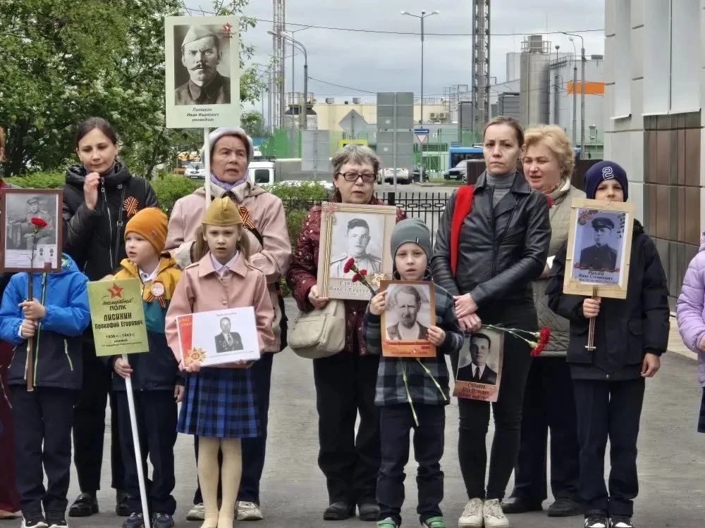 🌟 «Бессмертный полк» — живая связь поколений 🌟  В центре образования  прошла значимая акция «Бессмер