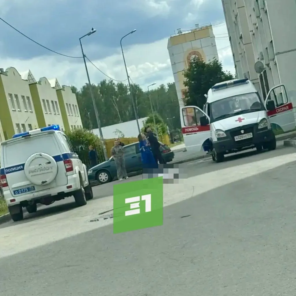 В районе детского сада №18 на улице Головницкого произошла трагедия: девочка-подросток упала с высот
