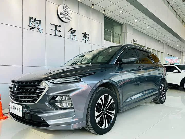 🇨🇳 Wuling Capgemini 2020 — доступен к покупке из Китая

Идеальный вариант для города и путешествий