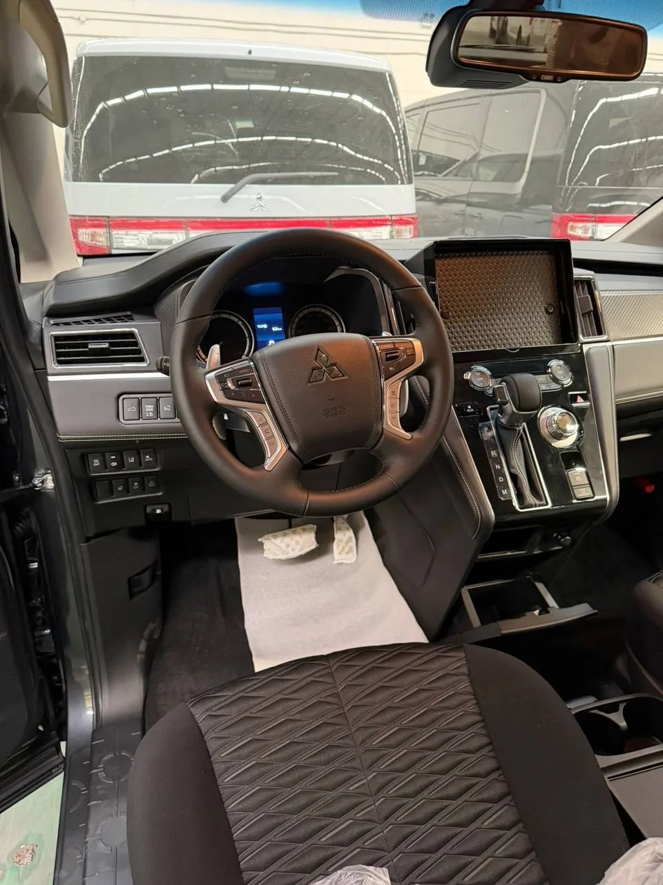✅ В продаже в ОАЭ  Mitsubishi Delica  2026 год Новый автомобиль  2.2 дизель - 145 ЛС 4 WD Сборка Япо